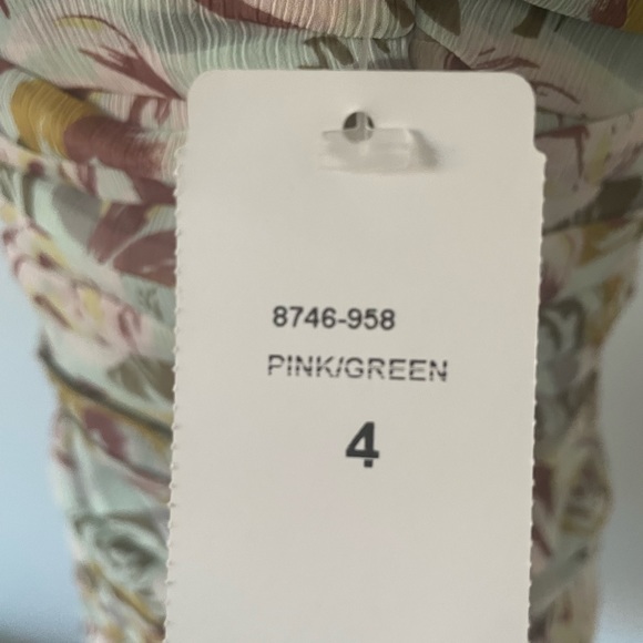 Georgette Floral mini Dress - Picture 5 of 9